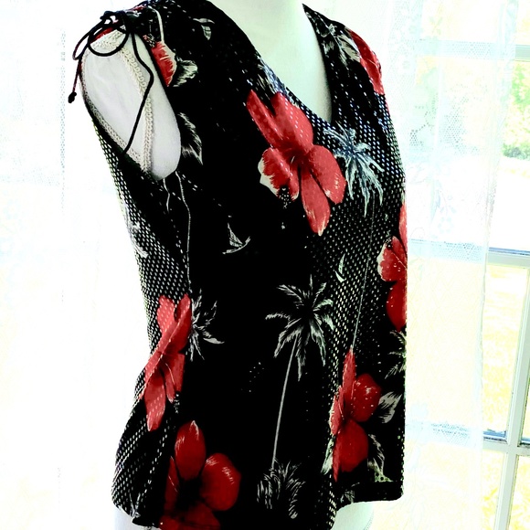 4 pc BLACK BUNDLE & SAVE - glimmer top. MED PET - Picture 3 of 6